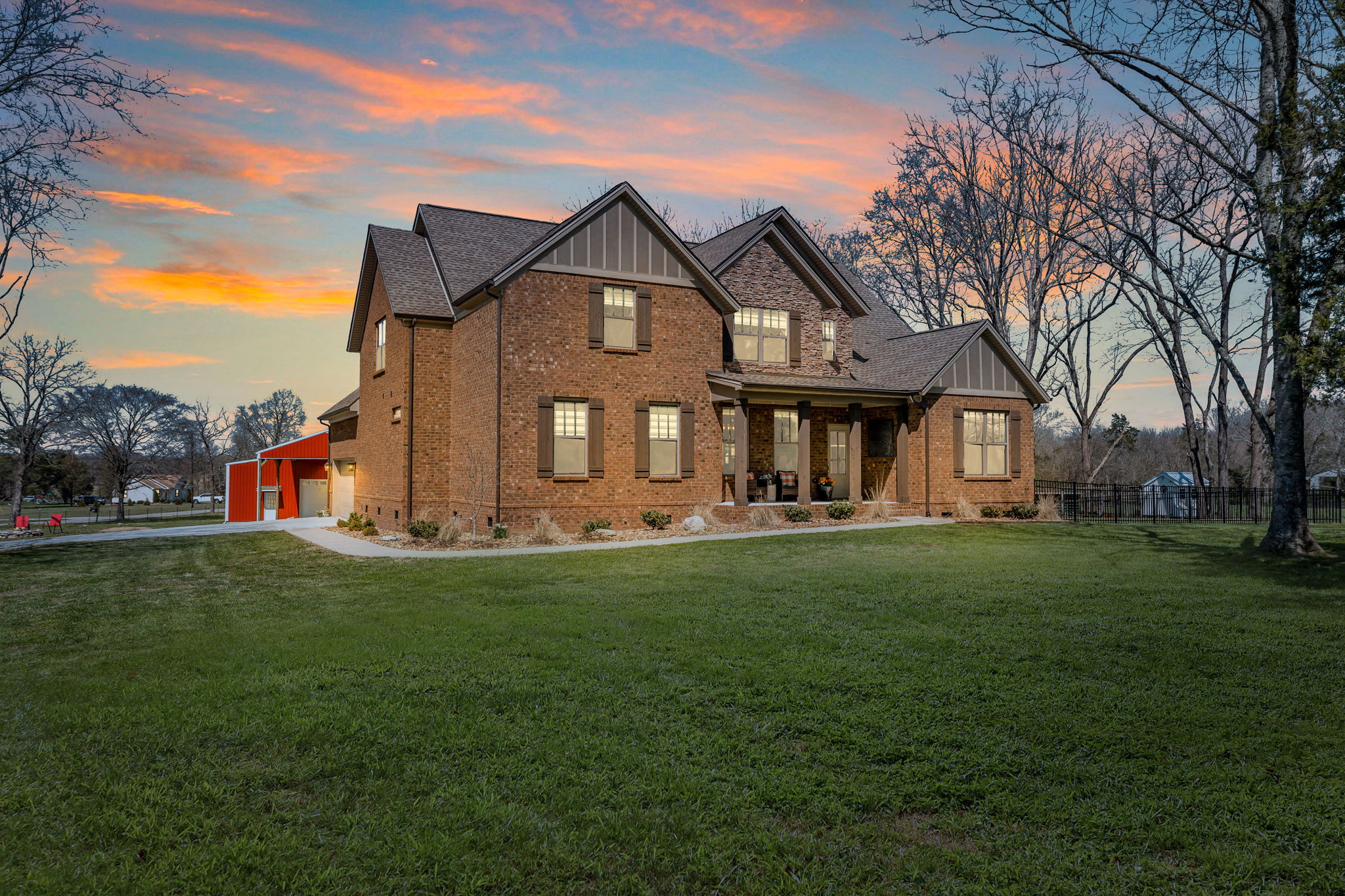 665 Bellwood Twilight photo